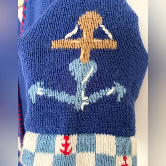 Quacker Factory Blue Knit Top with Red Stitching - Picture 5 of 8